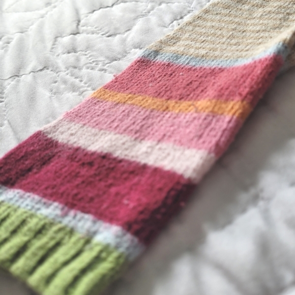 10/$20 ❄️ Gap Cardigan - Picture 3 of 5